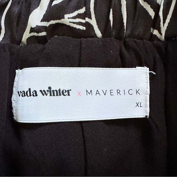 NWOT•Vada Winter•Valencia Pant in Black - Picture 3 of 9